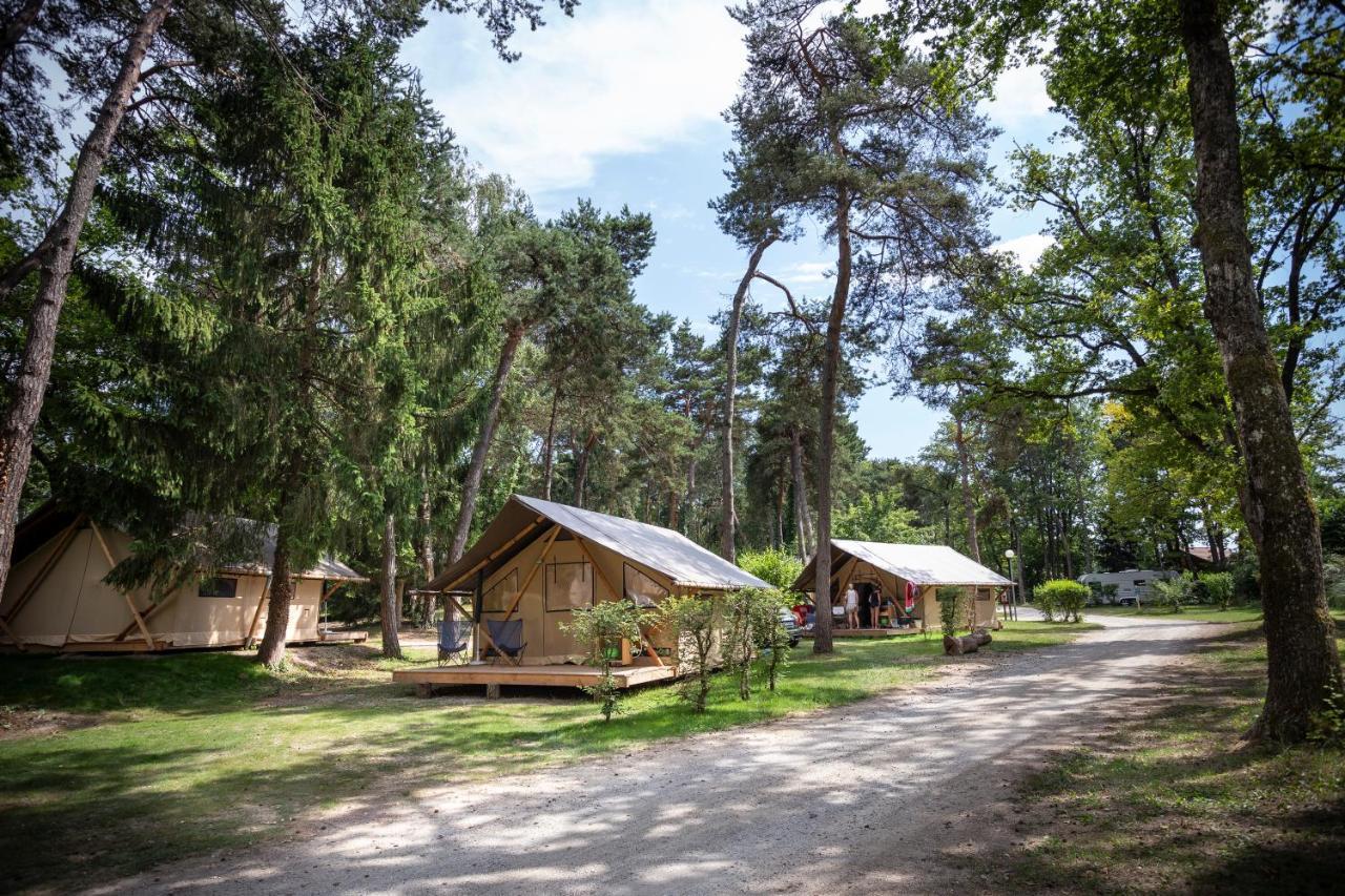 Hotel Camping La Pinède Excénevex Esterno foto